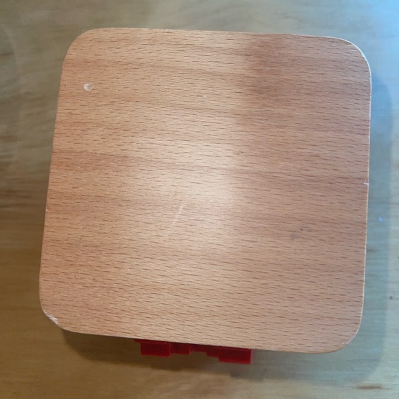 Hi I am selling this love box for cheaper than I bought it! <3 - Picture 8 of 8